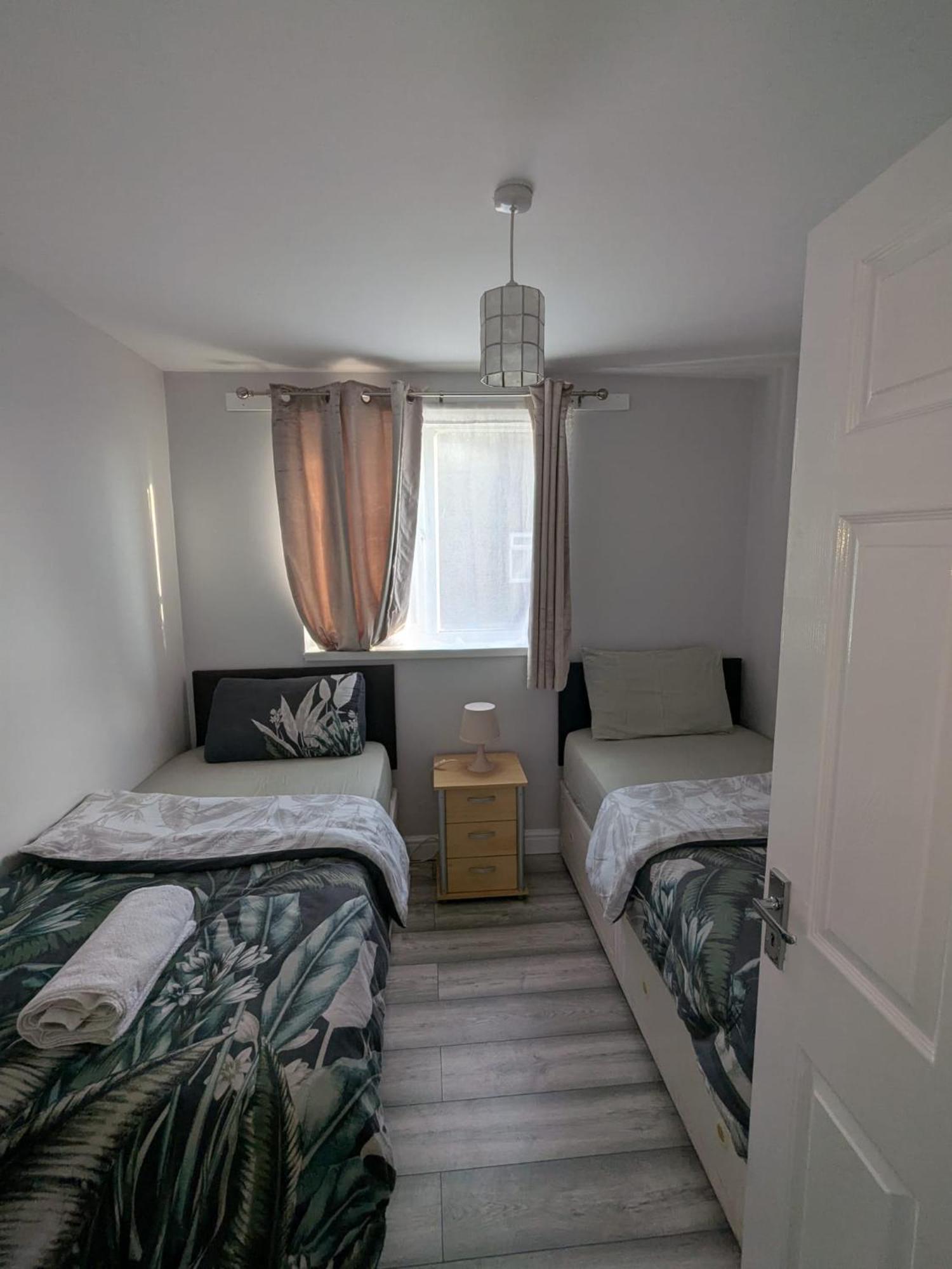 A&A Apartment Basildon Nevendon Zewnętrze zdjęcie
