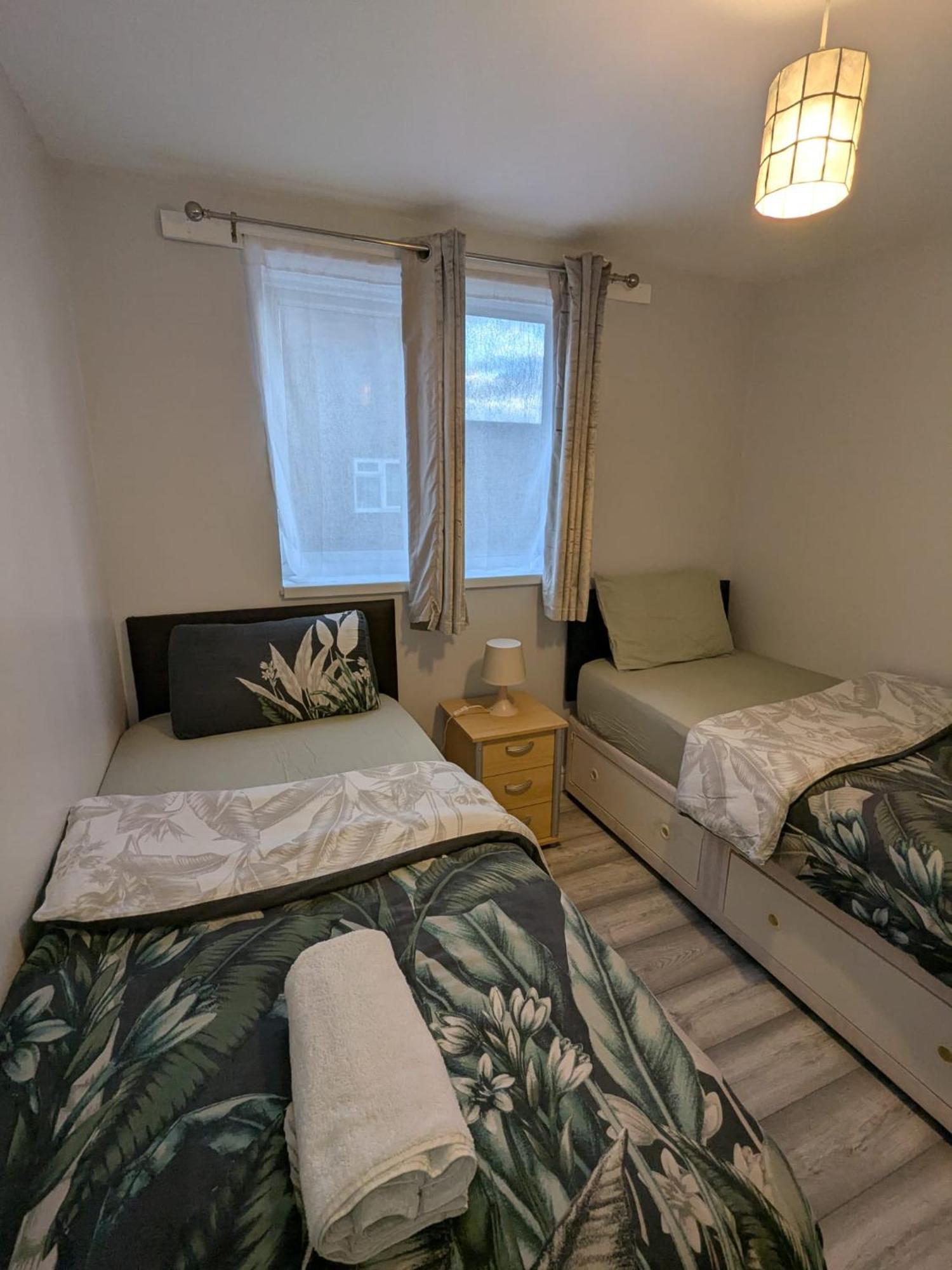A&A Apartment Basildon Nevendon Zewnętrze zdjęcie