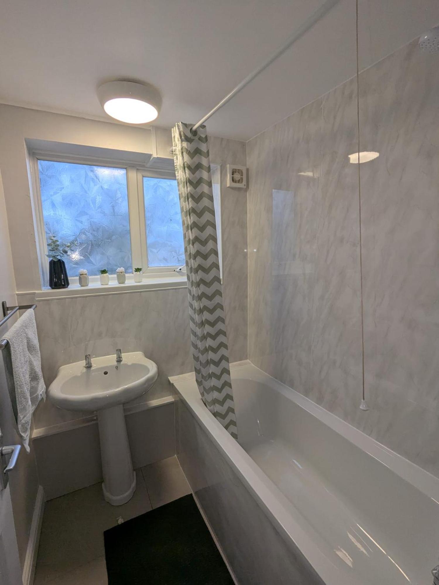 A&A Apartment Basildon Nevendon Zewnętrze zdjęcie