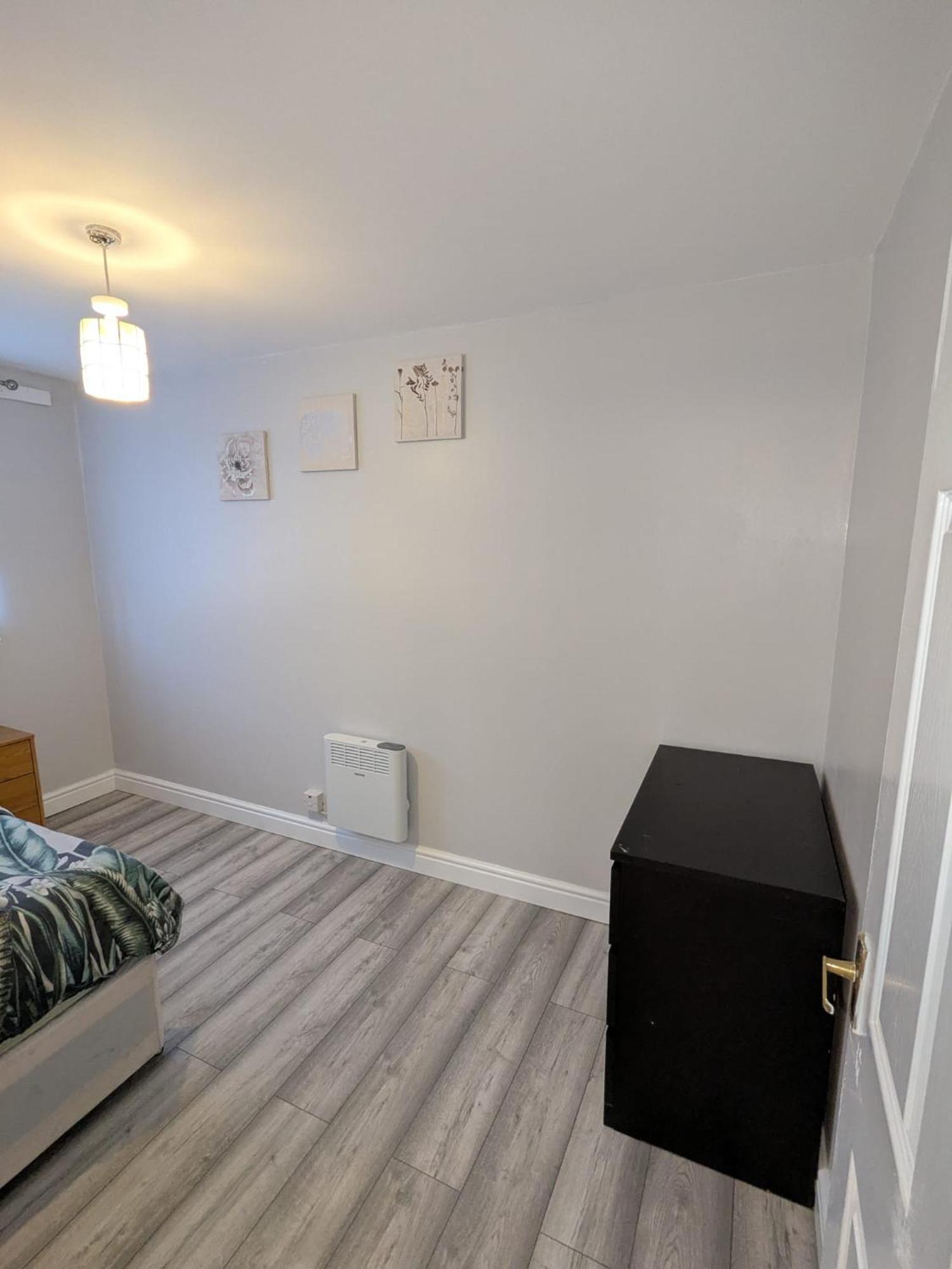 A&A Apartment Basildon Nevendon Zewnętrze zdjęcie