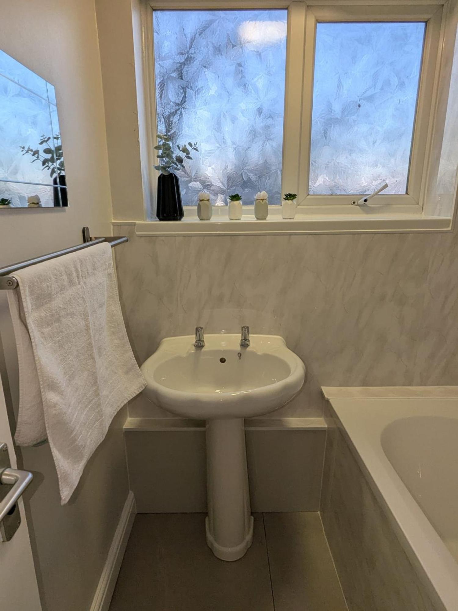 A&A Apartment Basildon Nevendon Zewnętrze zdjęcie