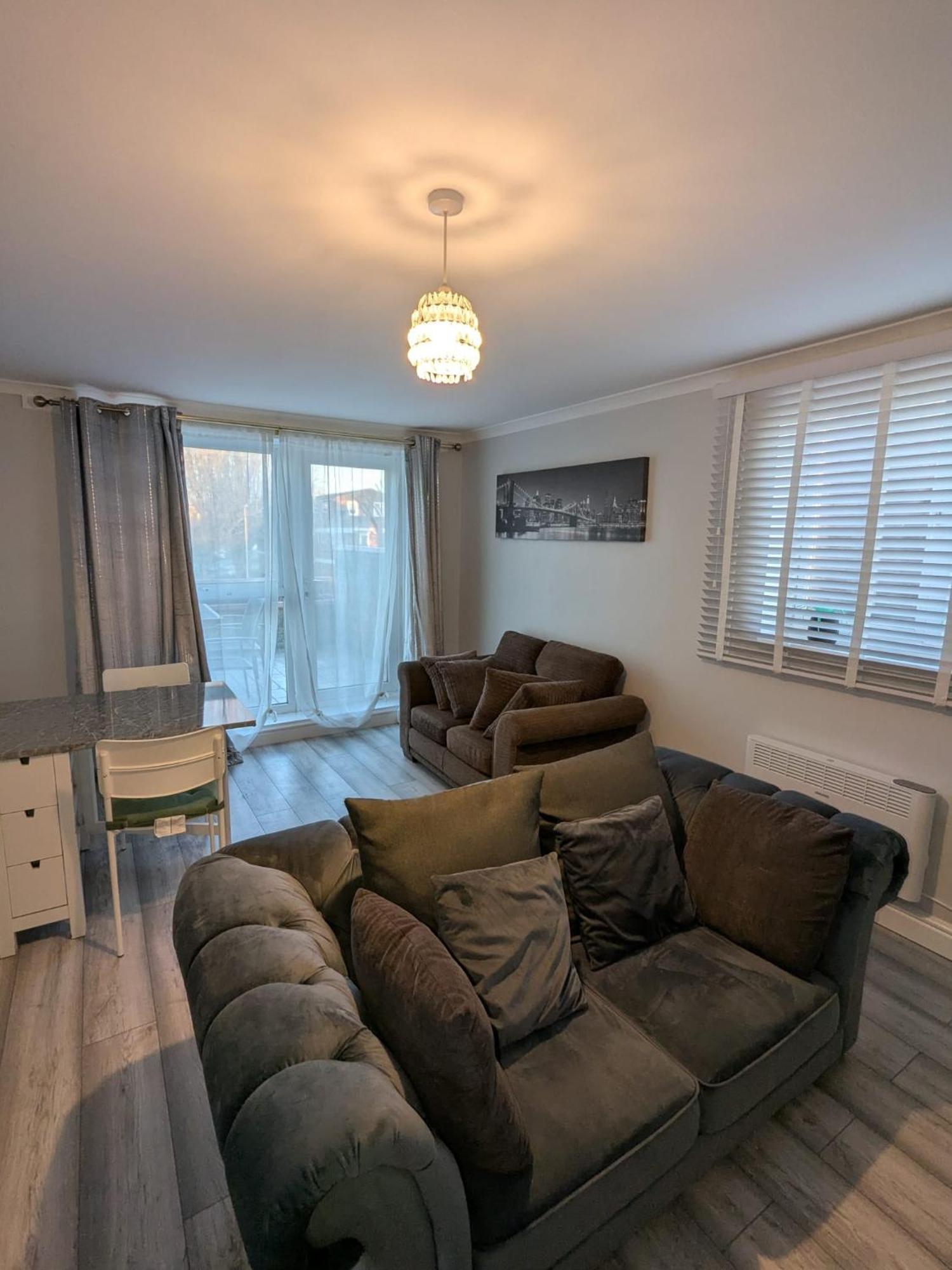 A&A Apartment Basildon Nevendon Zewnętrze zdjęcie